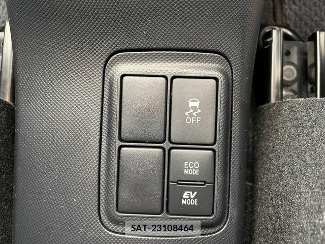 Toyota AQUA 2020-06 6494829-19