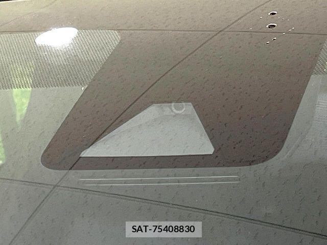 Toyota AQUA 2022-03 6525438-4
