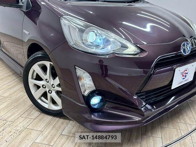 Toyota AQUA 2015-02 6544184-19