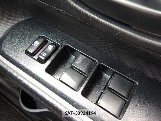 Toyota AQUA 2020-06 6544178-13