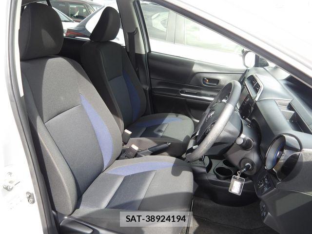 Toyota AQUA 2020-06 6544178-19
