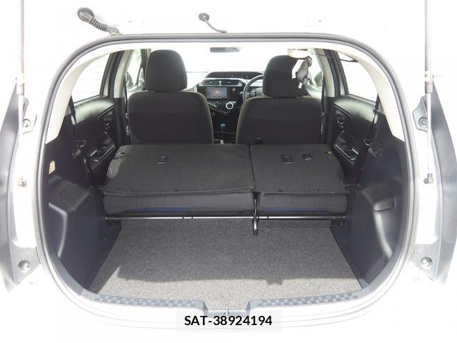 Toyota AQUA 2020-06 6544178-22