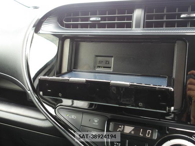 Toyota AQUA 2020-06 6544178-5