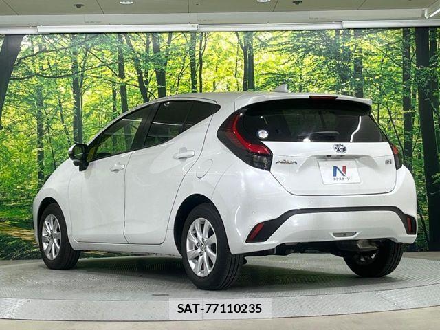 Toyota AQUA 2024-02 6544160-16