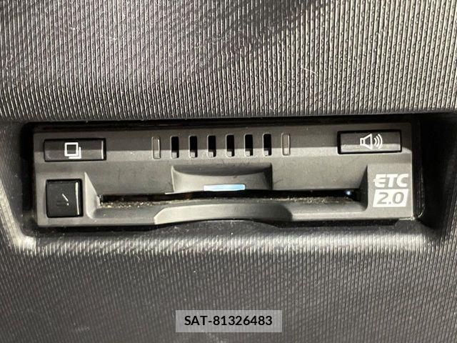 Toyota AQUA 2019-09 6610483-5