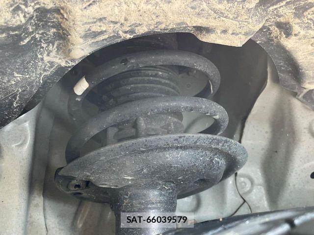 Toyota AQUA 2020-09 6610476-19