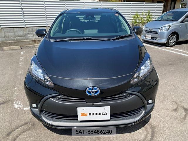 Toyota AQUA 2022-03 6610493-2