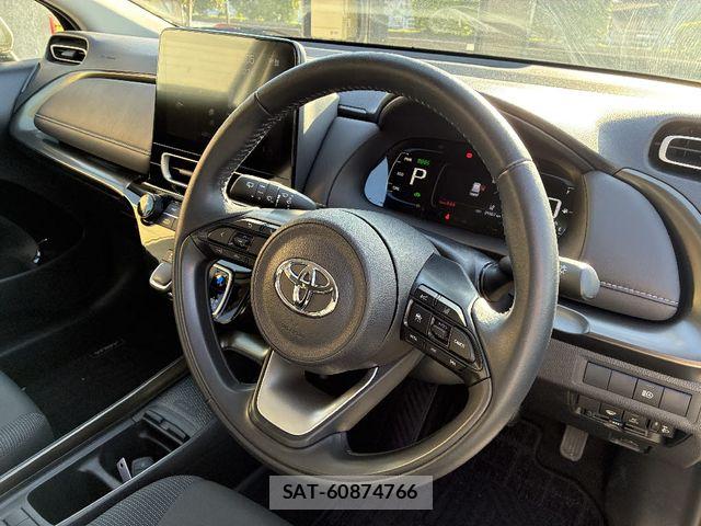 Toyota AQUA 2022-02 6610463-7