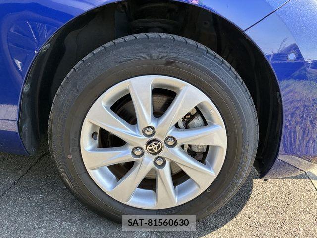 Toyota AQUA 2021-07 6610467-22