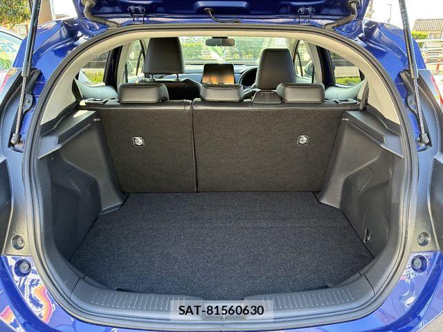 Toyota AQUA 2021-07 6610467-6