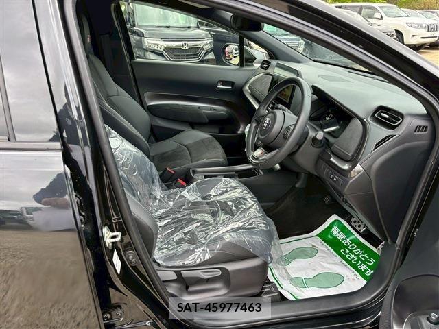 Toyota AQUA 2024-02 6610461-14