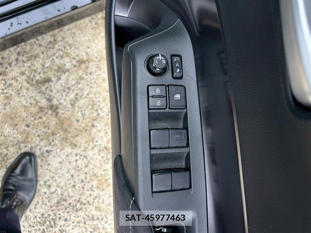 Toyota AQUA 2024-02 6610461-15