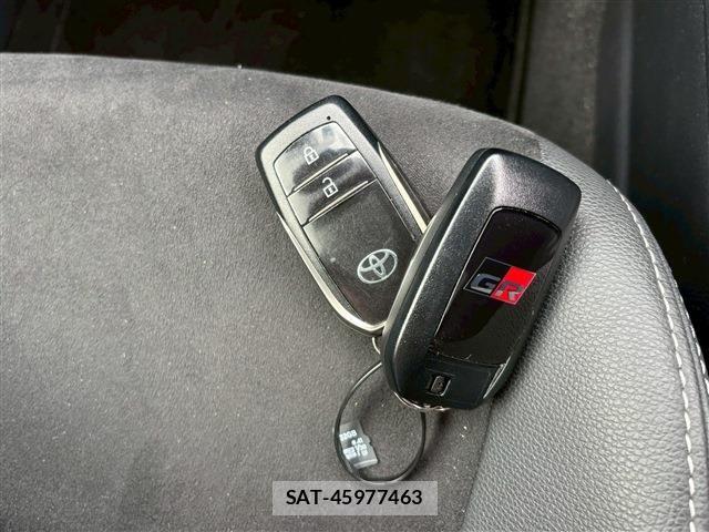 Toyota AQUA 2024-02 6610461-29