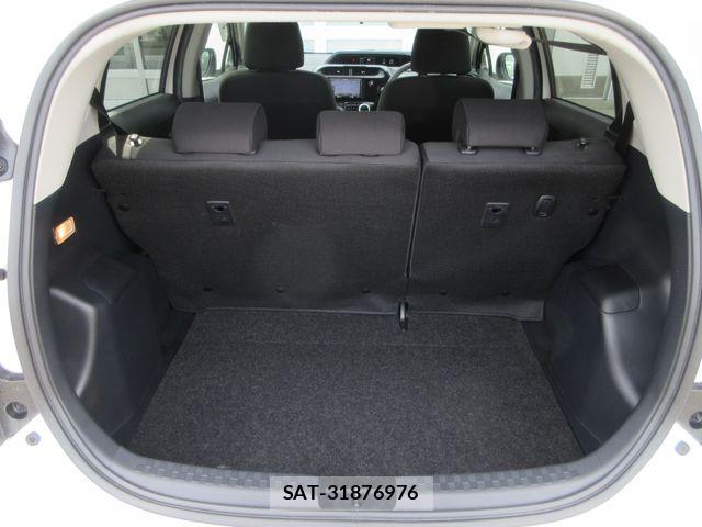 Toyota AQUA 2018-09 6610496-16