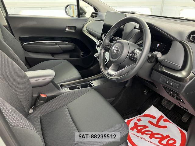 Toyota AQUA 2024-12 6610460-10