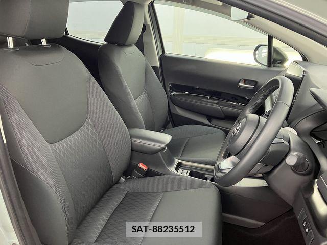 Toyota AQUA 2024-12 6610460-11