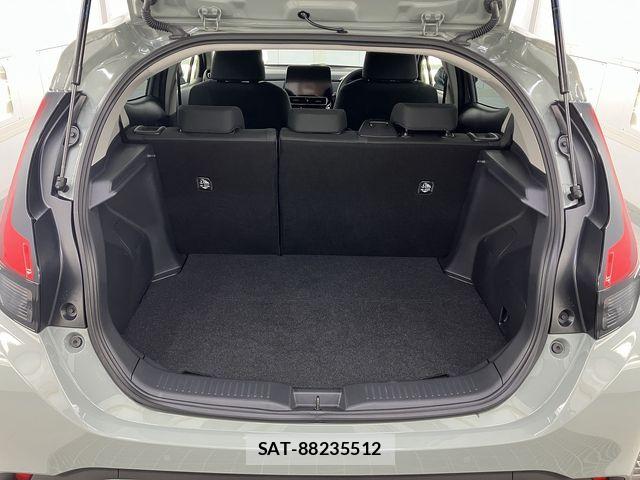 Toyota AQUA 2024-12 6610460-13