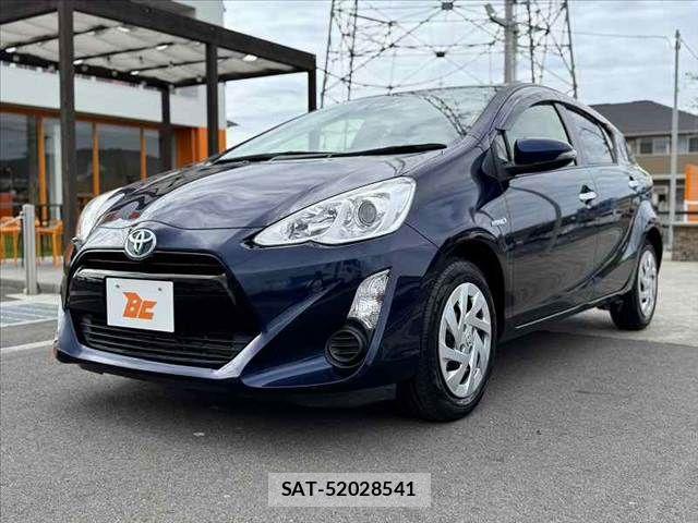 Toyota AQUA 2017-06 6610514-9