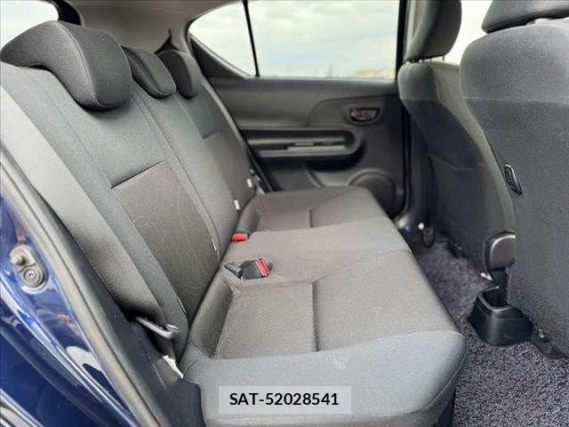 Toyota AQUA 2017-06 6610514-18