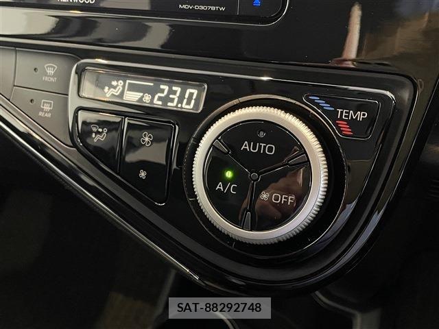 Toyota AQUA 2020-12 6641229-19