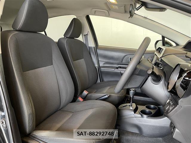 Toyota AQUA 2020-12 6641229-25