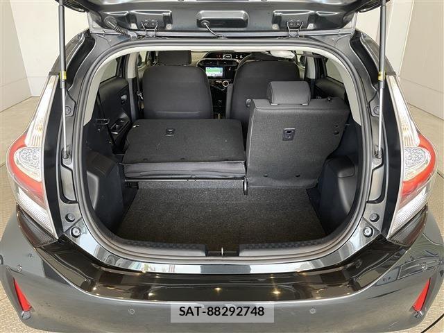Toyota AQUA 2020-12 6641229-29
