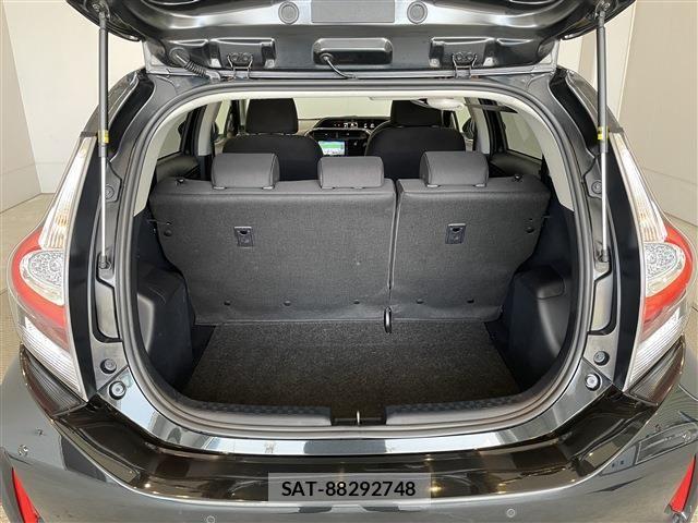 Toyota AQUA 2020-12 6641229-5