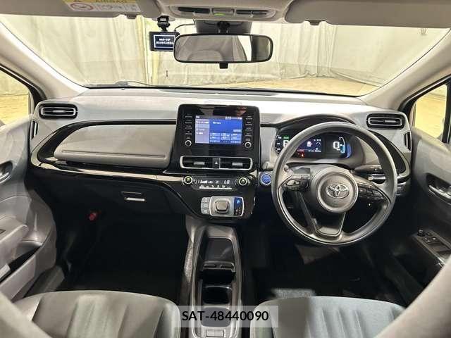 Toyota AQUA 2024-01 6641224-16