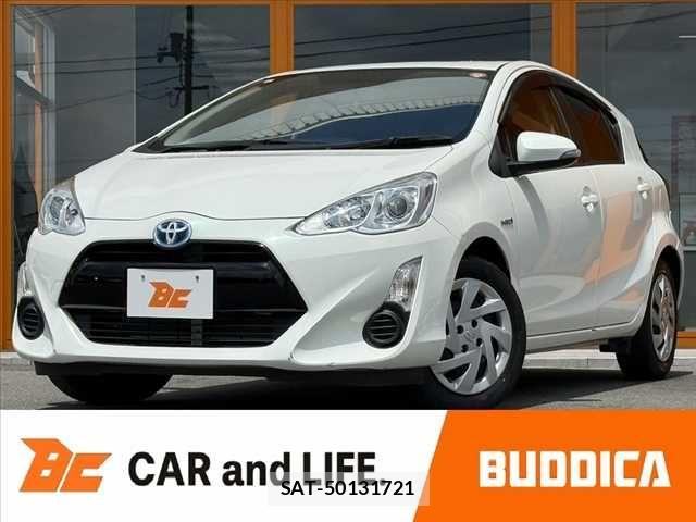 Toyota AQUA 2015-06 6641233-0