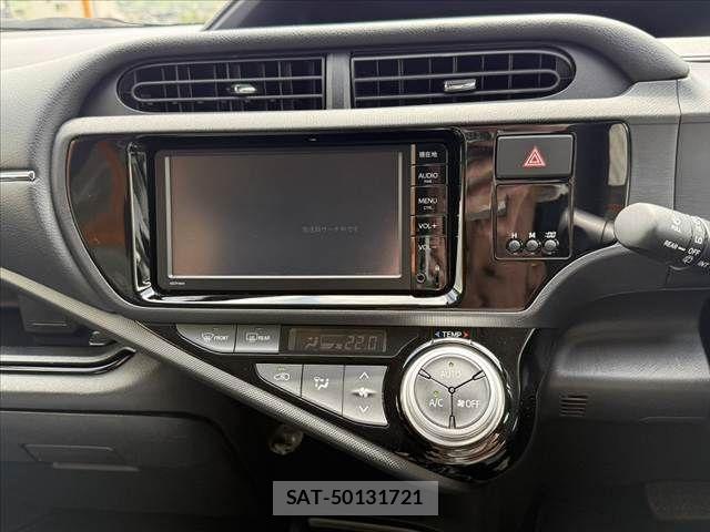 Toyota AQUA 2015-06 6641233-20