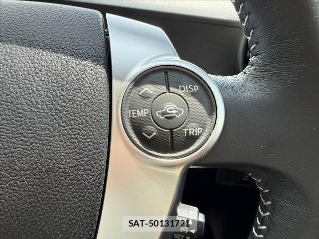 Toyota AQUA 2015-06 6641233-24