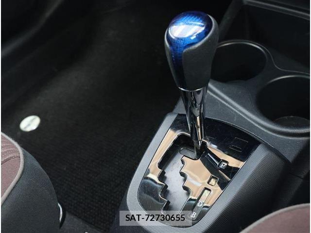 Toyota AQUA 2016-05 6641231-9