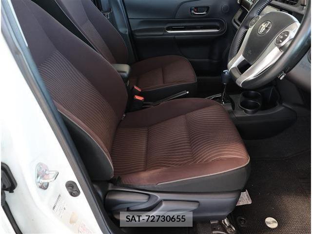 Toyota AQUA 2016-05 6641231-12