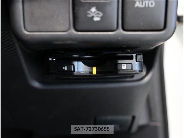 Toyota AQUA 2016-05 6641231-4
