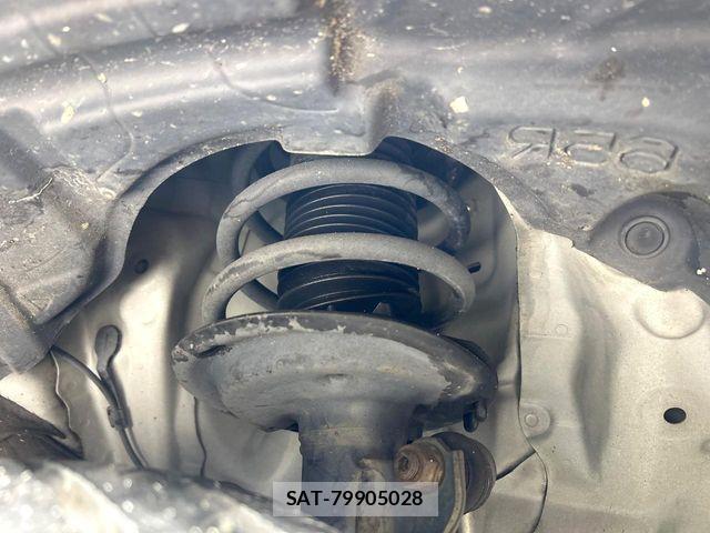 Toyota AQUA 2019-05 6641228-19