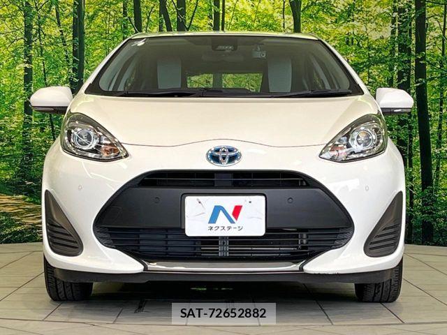 Toyota AQUA 2021-03 6670184-13
