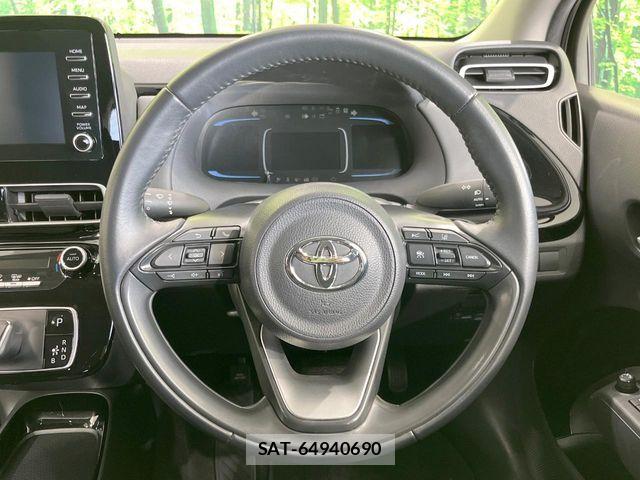 Toyota AQUA 2023-01 6670159-7