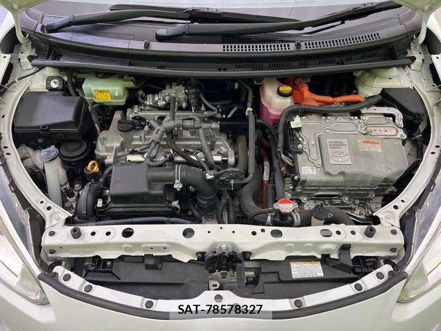 Toyota AQUA 2016-09 6670212-18
