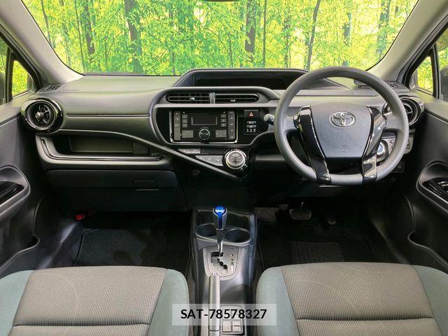 Toyota AQUA 2016-09 6670212-1