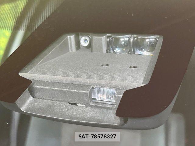 Toyota AQUA 2016-09 6670212-2