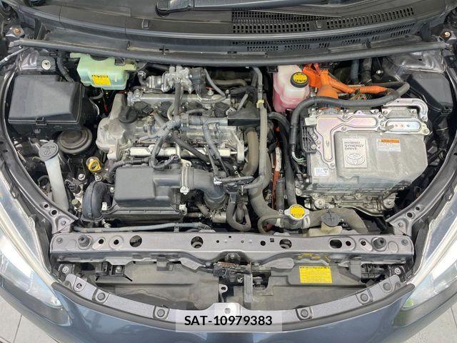 Toyota AQUA 2015-03 6670213-17