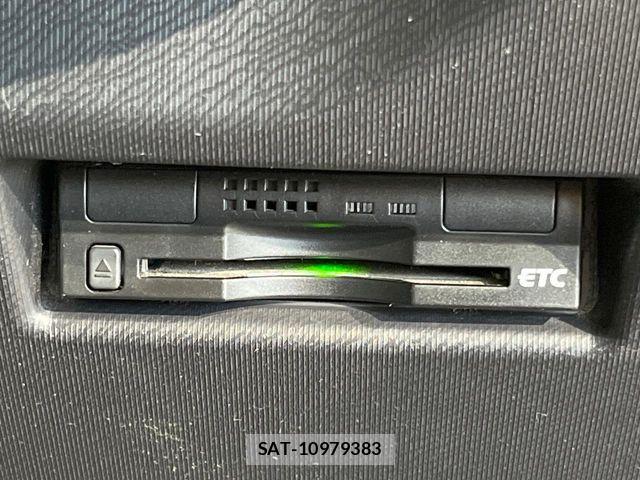Toyota AQUA 2015-03 6670213-6