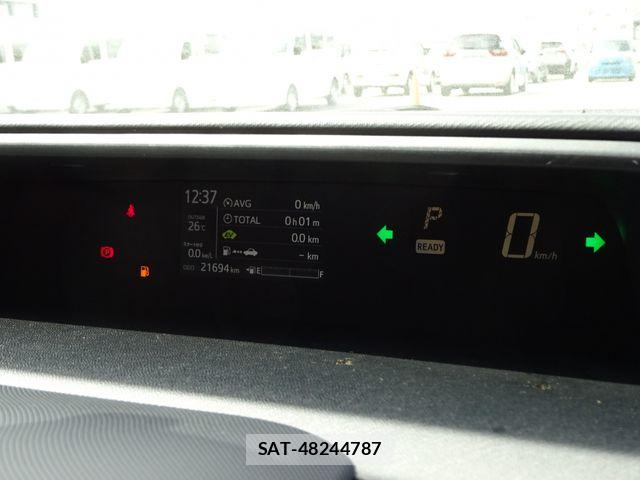 Toyota AQUA 2021-02 6670180-26