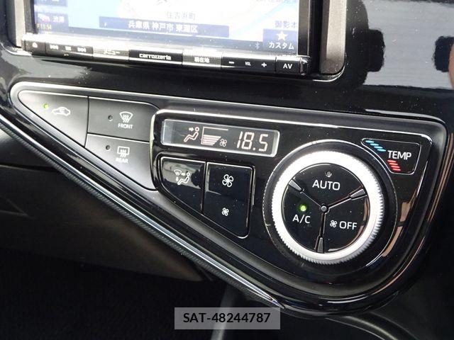 Toyota AQUA 2021-02 6670180-7