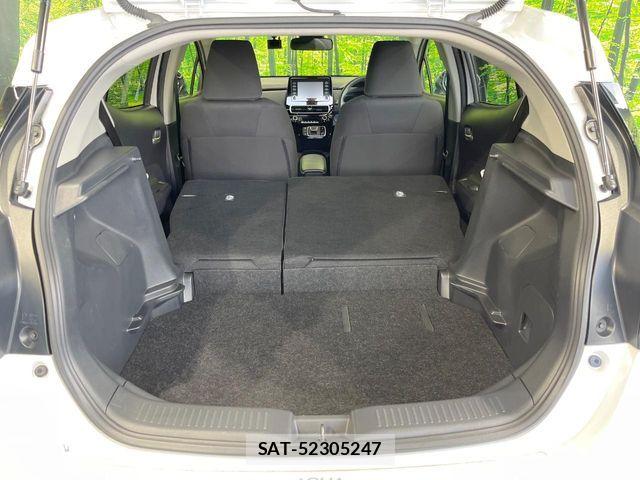 Toyota AQUA 2023-01 6670163-9