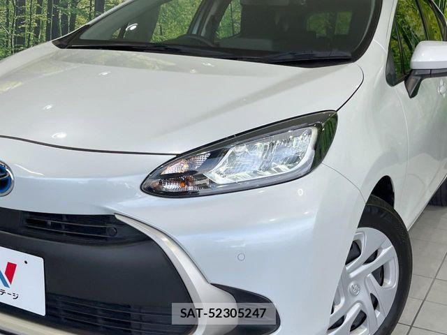Toyota AQUA 2023-01 6670163-11