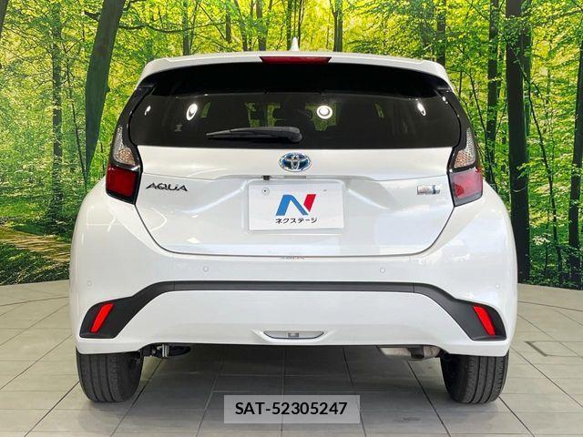 Toyota AQUA 2023-01 6670163-14