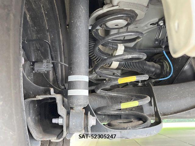 Toyota AQUA 2023-01 6670163-19