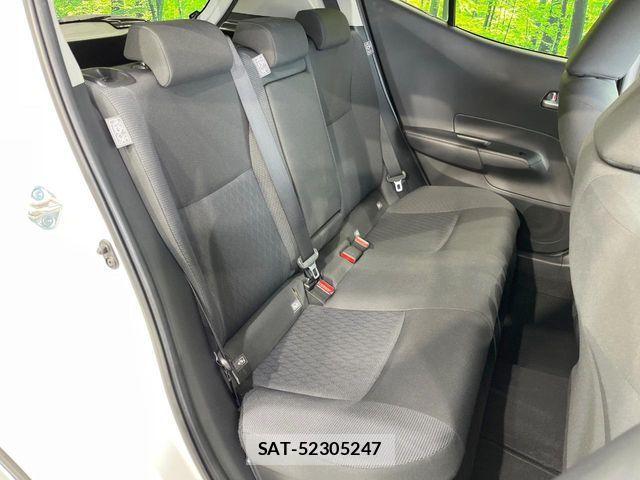 Toyota AQUA 2023-01 6670163-8