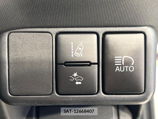 Toyota AQUA 2021-03 6670167-5